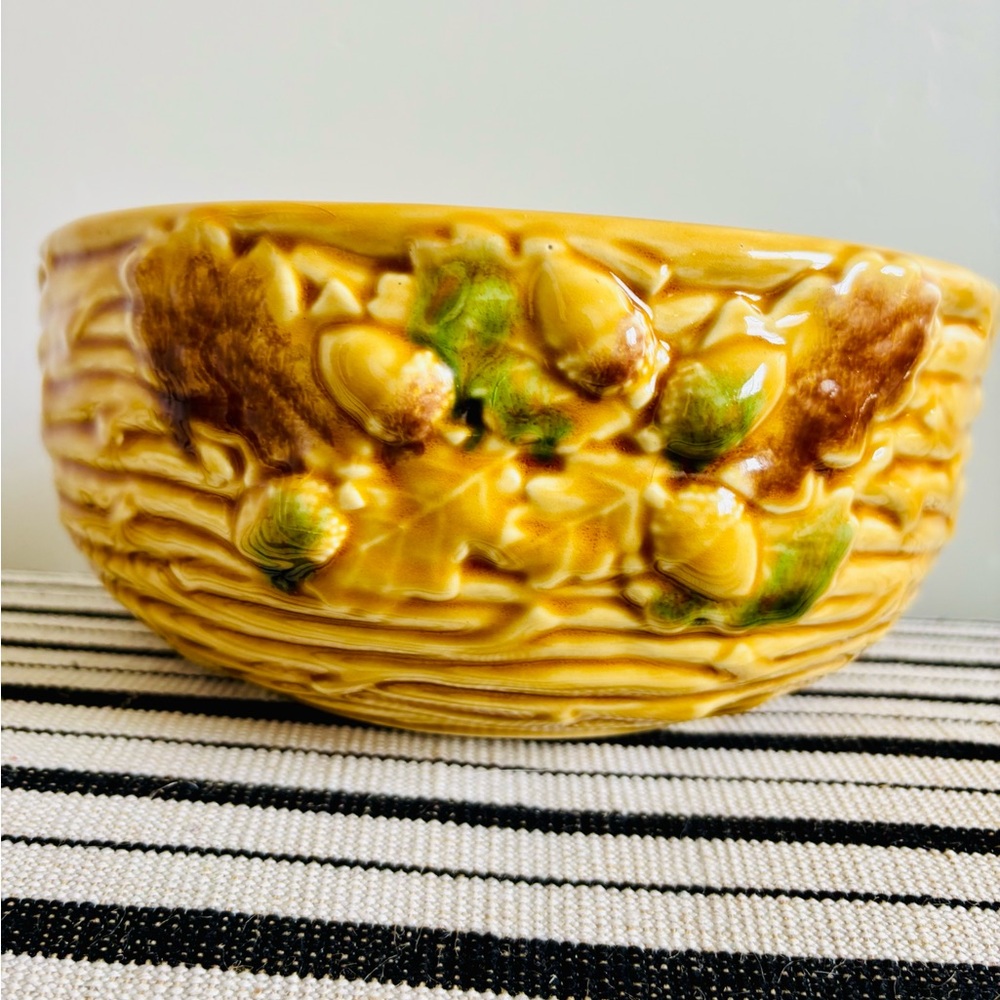 Vintage Bordallo Pinheiro Oak Leaf Gold serving bowl